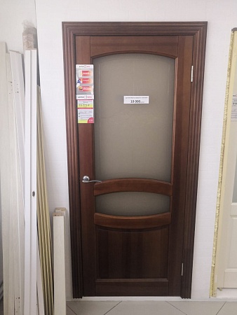 Межкомнатная дверь Виктория 800*2000 Массив